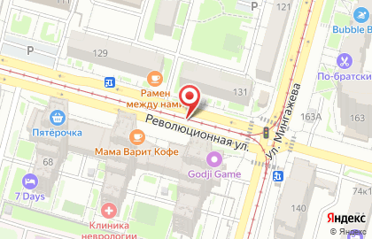 Пошив и ремонт одежды на Революционной улице на карте