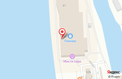 Торгово-развлекательный центр Пионер на Корабельной улице на карте