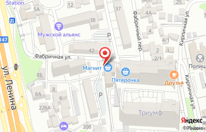 Банкомат СберБанк на Кирпичной улице на карте