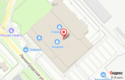 Амур на улице Ленинградской на карте