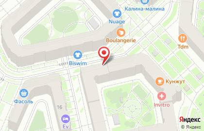 Мини-маркет Фортуна на улице Петра Ломако на карте