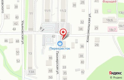 Продуктовый магазин Перекрёсток на Пионерской улице на карте