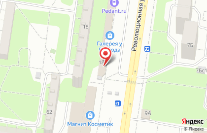 Пекарня ХлебБери на Революционной улице на карте