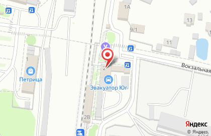 Магазин по продаже фастфудной продукции на Вокзальной улице на карте