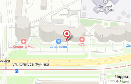 Кафе здорового питания ClearBarn на улице Юлиуса Фучика на карте