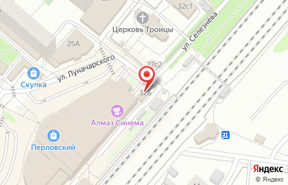 Магазин Городская база цветов на улице Селезнёва на карте