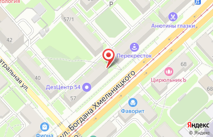 Клиника Лора на улице Богдана Хмельницкого на карте