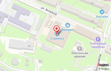 Фирменный магазин Винсадский молочный завод на улице Энгельса на карте