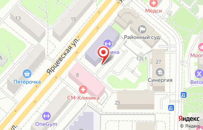 Колледж сферы услуг №44 на Ярцевской улице на карте