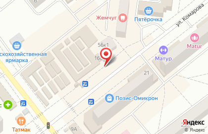 Майдан на улице Комарова на карте