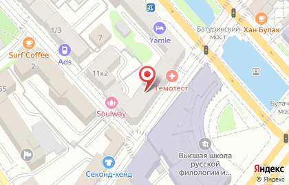 Апартаменты-студия Studios on Parizhskoy Kommuny 4 на карте