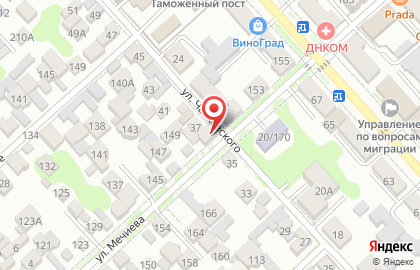Продуктовый магазин на улице Чайковского на карте