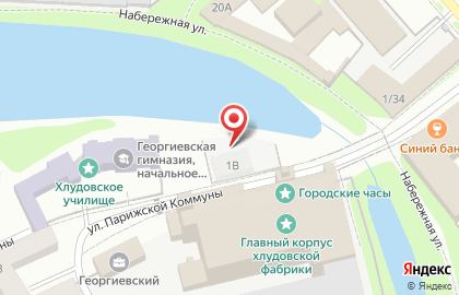 Сруб Клуб на улице Парижской Коммуны на карте