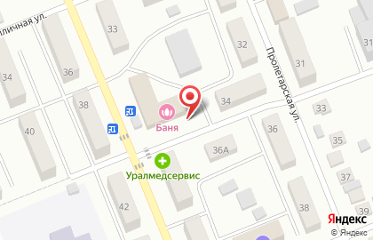 Пенный дворик на Школьной улице на карте