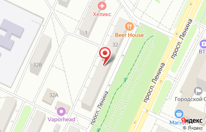 Магазин Красное & Белое на проспекте Ленина, 32 на карте