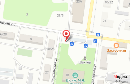Магазин овощей и фруктов на улице Ленинградской на карте