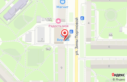 Универмаг Браво на улице Зины Портновой на карте