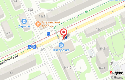 Киоск по продаже фруктов и овощей, Войковский район на улице Зои и Александра Космодемьянских на карте