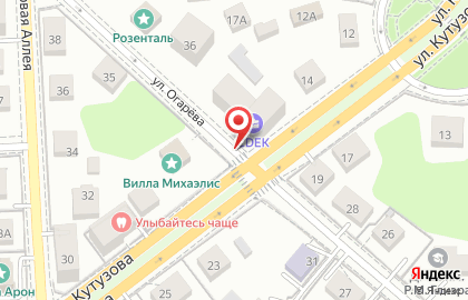 Комильфо на улице Огарева на карте