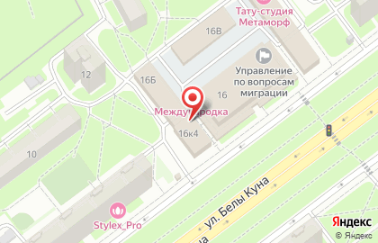 Южный двор на улице Белы Куна на карте