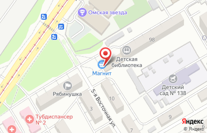 Супермаркет Магнит у дома на улице Челюскинцев на карте