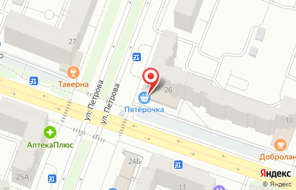 Супермаркет Пятёрочка на улице Петрова на карте