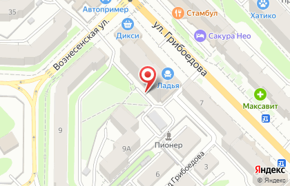 Ладья на улице Грибоедова на карте