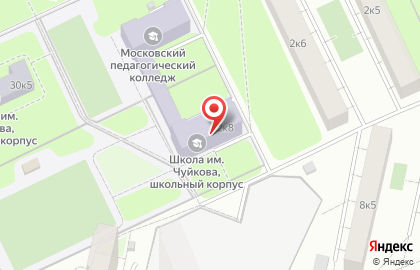 Школа им. Маршала В.И. Чуйкова на улице Федора Полетаева на карте