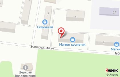 Магазин Уютный дом на Набережной улице на карте