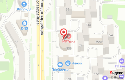 Магазин Красное & Белое на улице Молодогвардейцев, 33б на карте