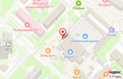 Киоск по продаже фруктов и овощей на площади Маршала Жукова на карте
