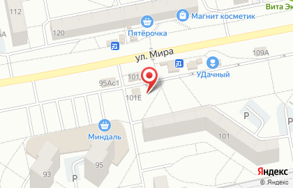 Магазин фастфудной продукции в Центральном районе на карте