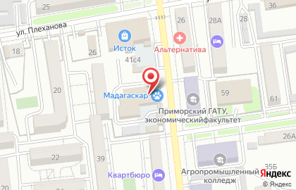 Компания по продаже товаров для праздника и рукоделия на карте
