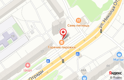 Магазин фастфудной продукции Горячие пирожки в Тракторозаводском районе на карте