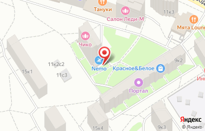 Акваклуб Немо на Петрозаводской улице на карте