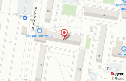 Клен на улице Жуковского на карте