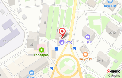 Магазин цифровой техники DNS на улице Космонавтов на карте