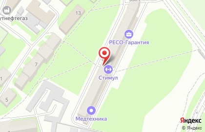 Атлет на Новолучанской улице на карте
