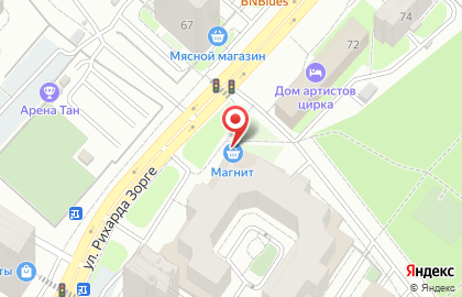Супермаркет Магнит у дома на улице Рихарда Зорге на карте