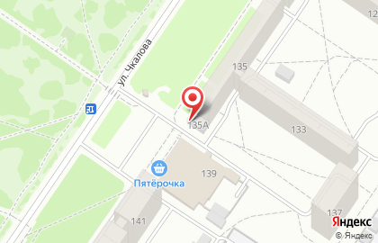 Киоск по продаже фруктов и овощей на улице Чкалова на карте