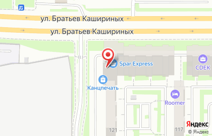 Супермаркет Spar на улице Братьев Кашириных на карте
