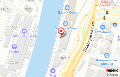 Компания Рио на улице Конституции СССР на карте