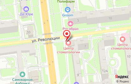 Детский универмаг школьной и повседневной одежды на карте